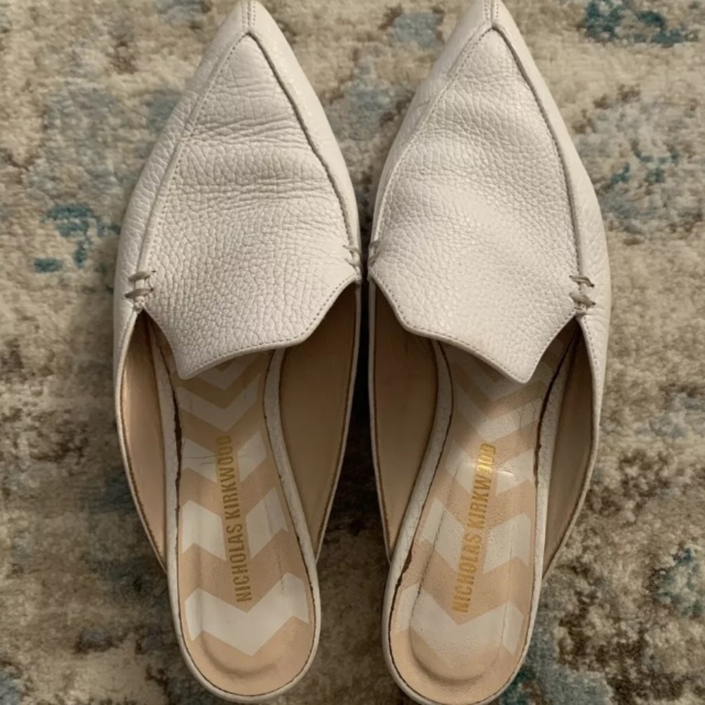 Nicholas Kirkwood white mules 38.5